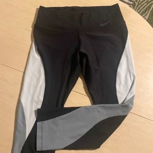 Nike Leggings for Women - Poshmark
